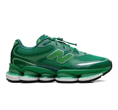New Balance 2000 Green - high-performance athletic footwear in Green with advanced cushioning