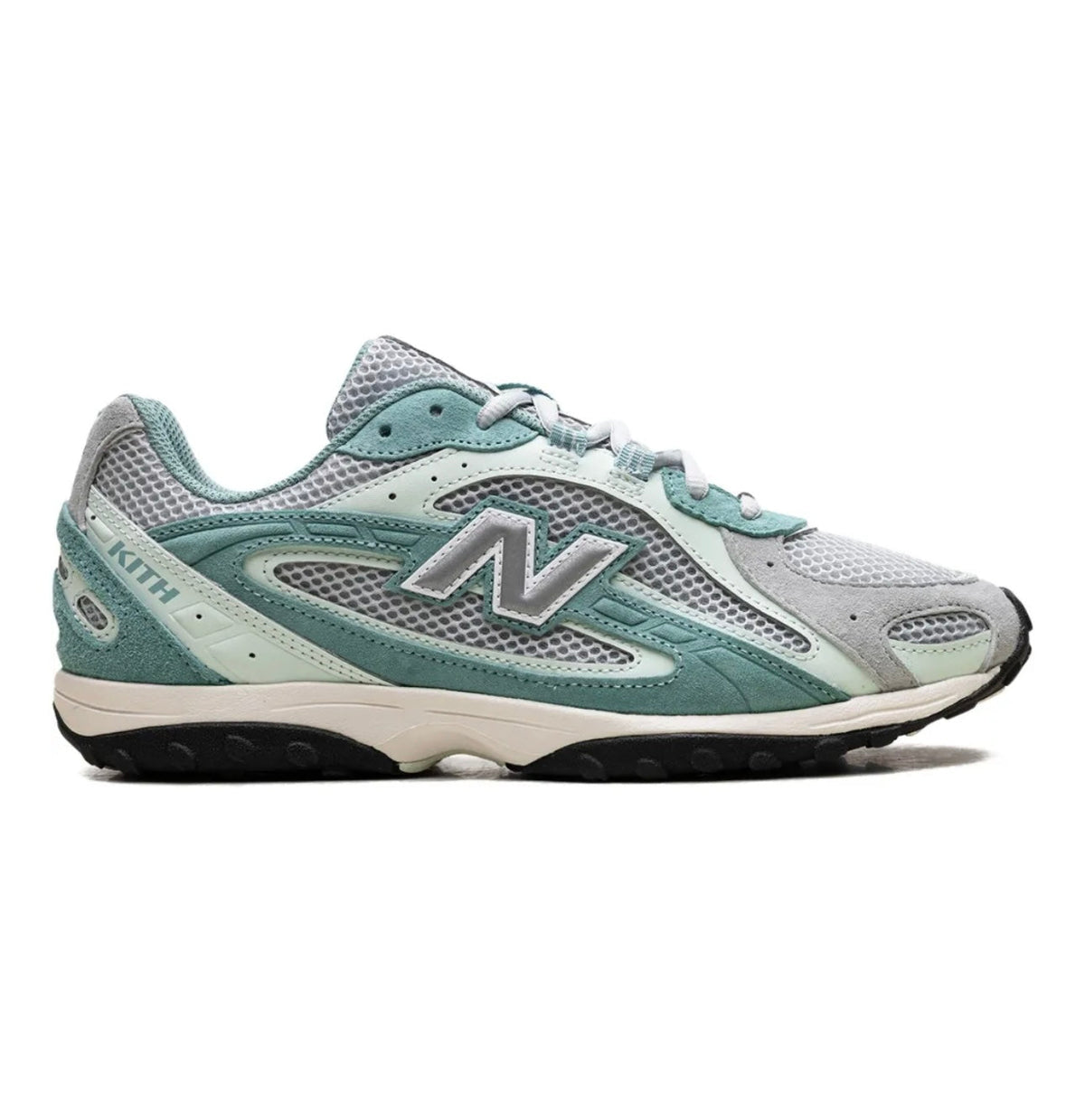 New Balance 204L Kith Green - high-performance athletic footwear in Green with advanced cushioning