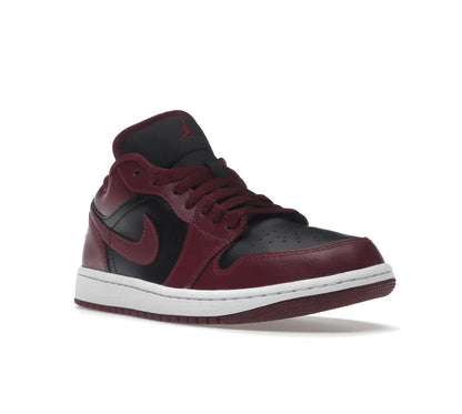 Jordan 1 Low Beetroot - high-performance athletic footwear with advanced cushioning