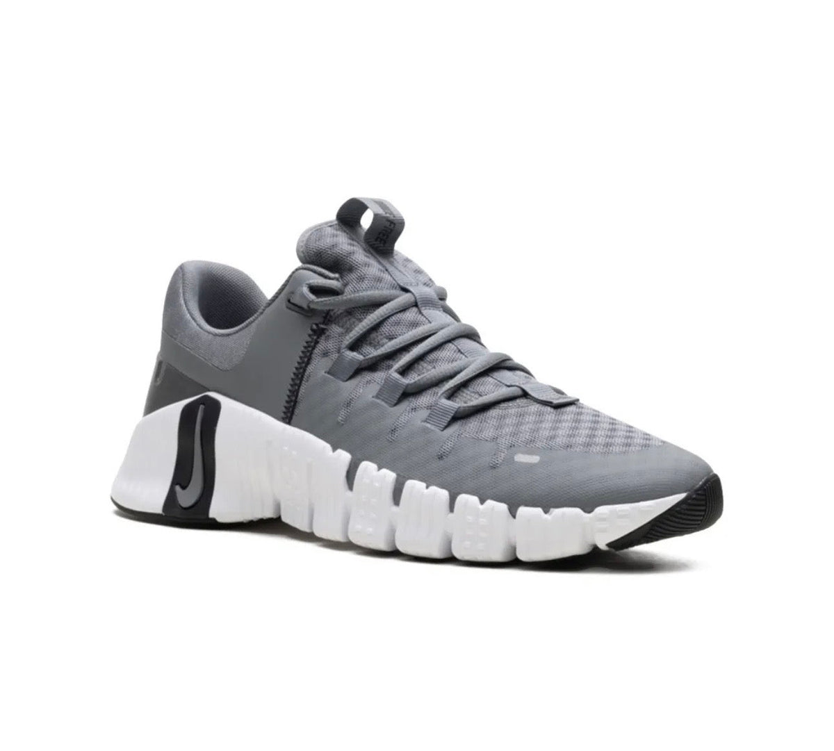 Nike free metcon gray - high-performance athletic footwear with advanced cushioning