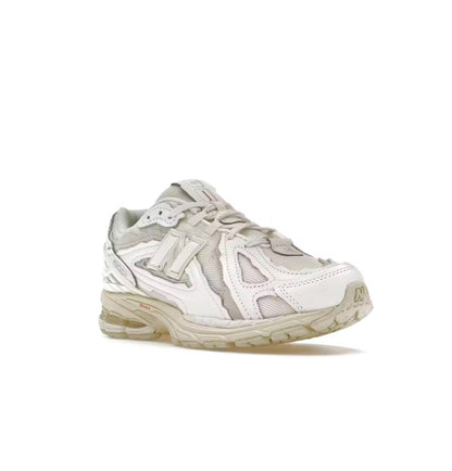 New Balance 1906D
Protection Pack Harbor Grey - high-performance athletic footwear in Grey with advanced cushioning