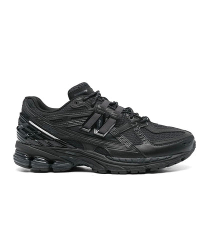 New Balance 1906 Black - high-performance athletic footwear in Black with advanced cushioning