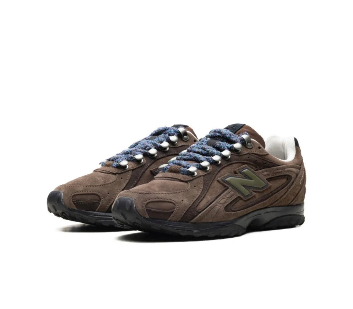 New Balance 204L brown - high-performance athletic footwear in Brown with advanced cushioning