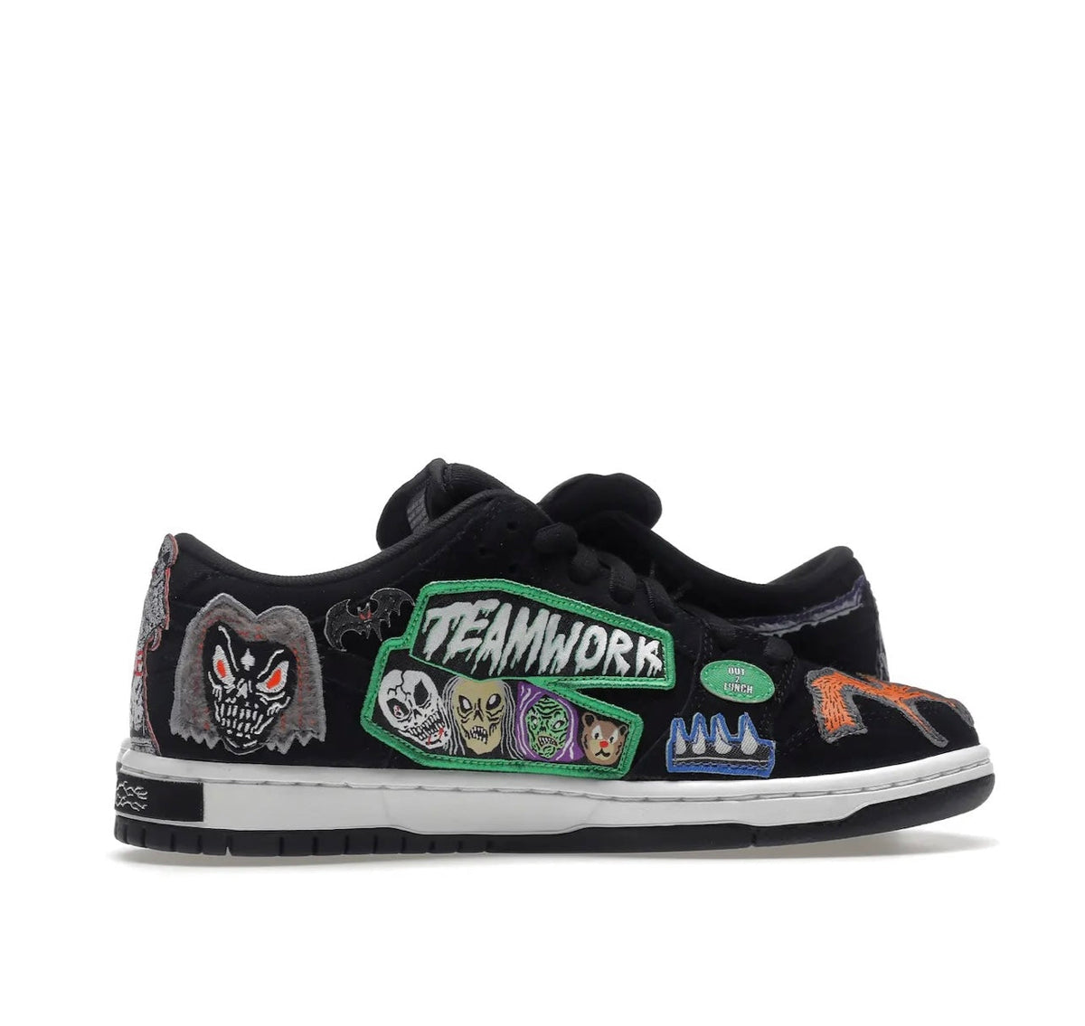 Nike SB Dunk Low Pro QS Neckface - high-performance athletic footwear with advanced cushioning