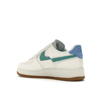 Nike AIR FORCE 1 - high-performance athletic footwear with advanced cushioning