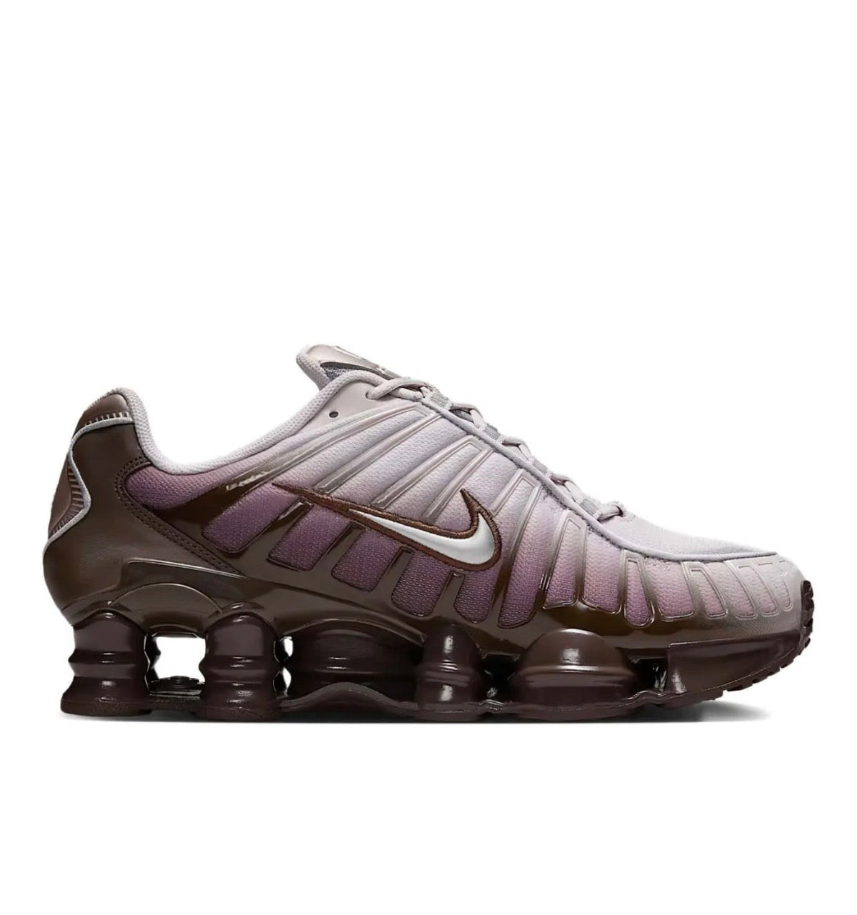 Nike Shox Berry - high-performance athletic footwear with advanced cushioning