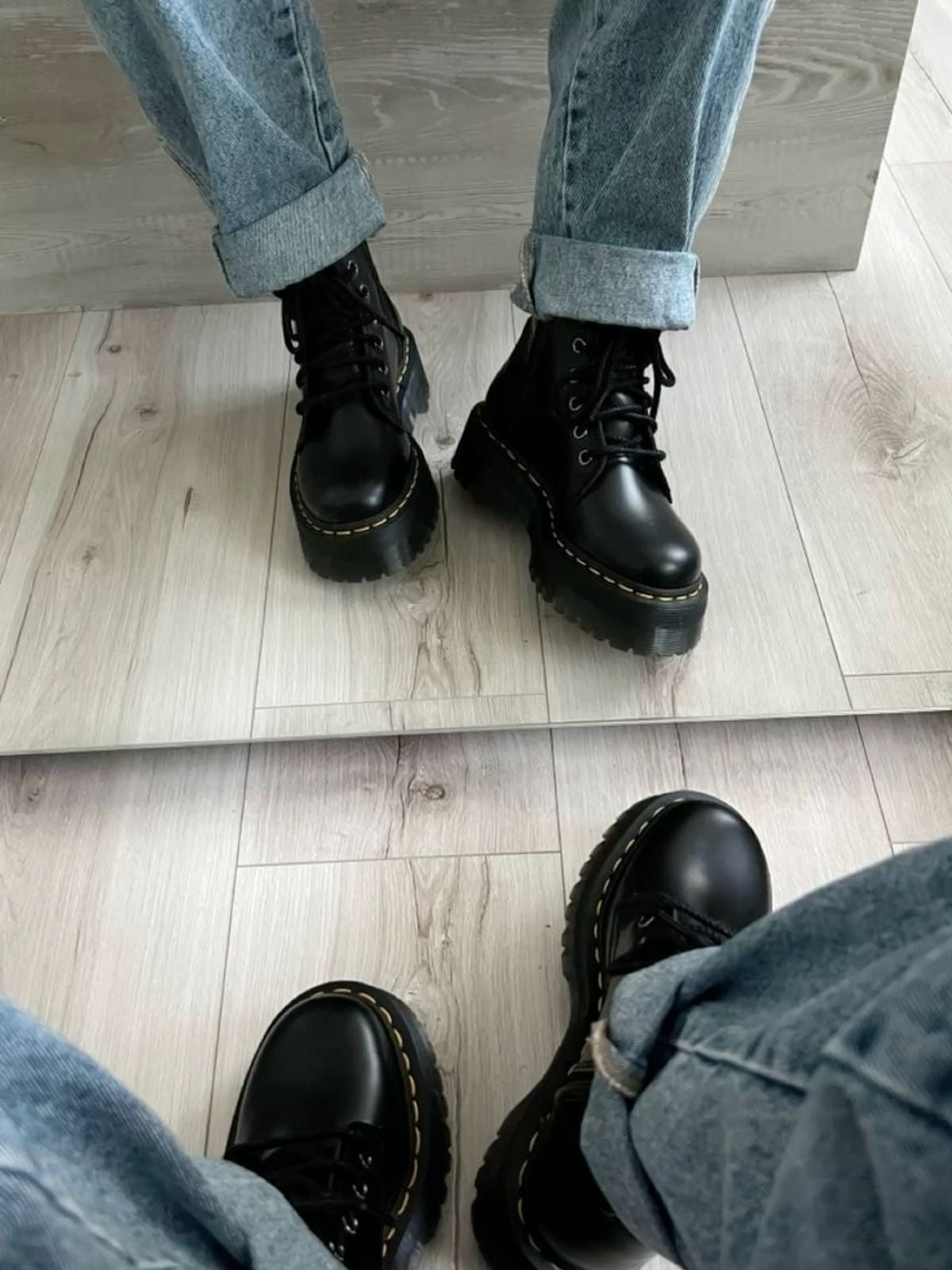 Doctor Martens Boots Platform Black - high-performance athletic footwear in Black with advanced cushioning