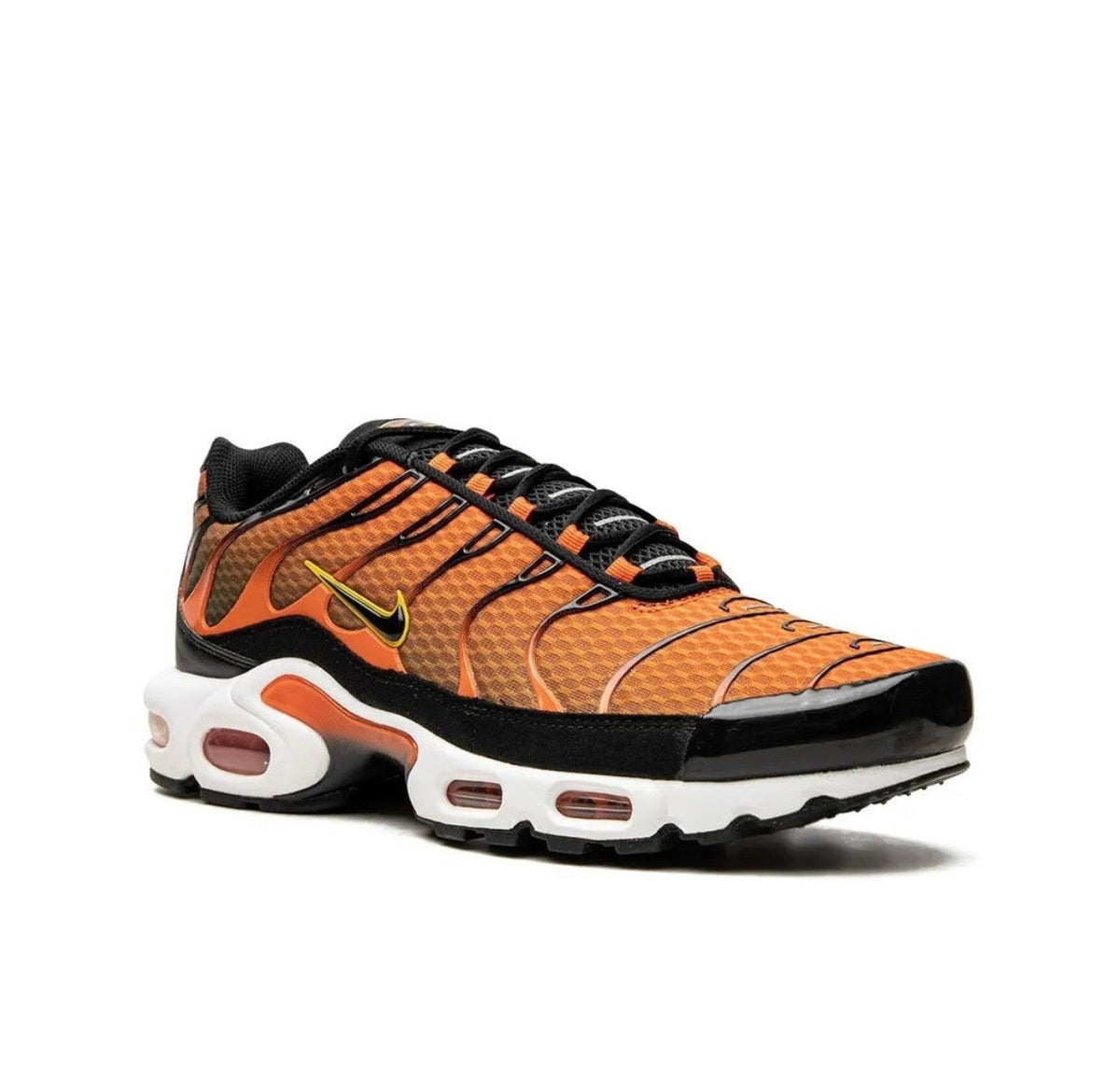 Nike Vapormax orange - high-performance athletic footwear in Orange with advanced cushioning