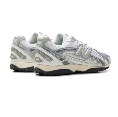 New Balance 204L Silver - high-performance athletic footwear in Silver with advanced cushioning