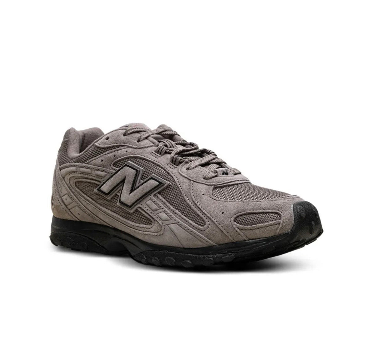 New Balance 204L dark grey - high-performance athletic footwear in Grey with advanced cushioning