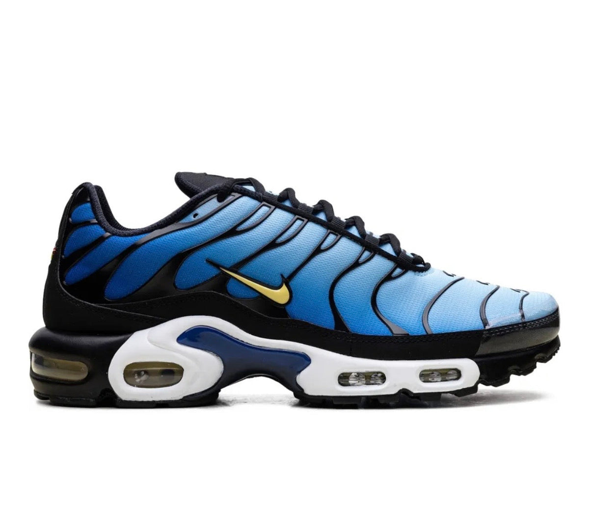 Nike Vapormax blue yellow - high-performance athletic footwear in Blue with advanced cushioning