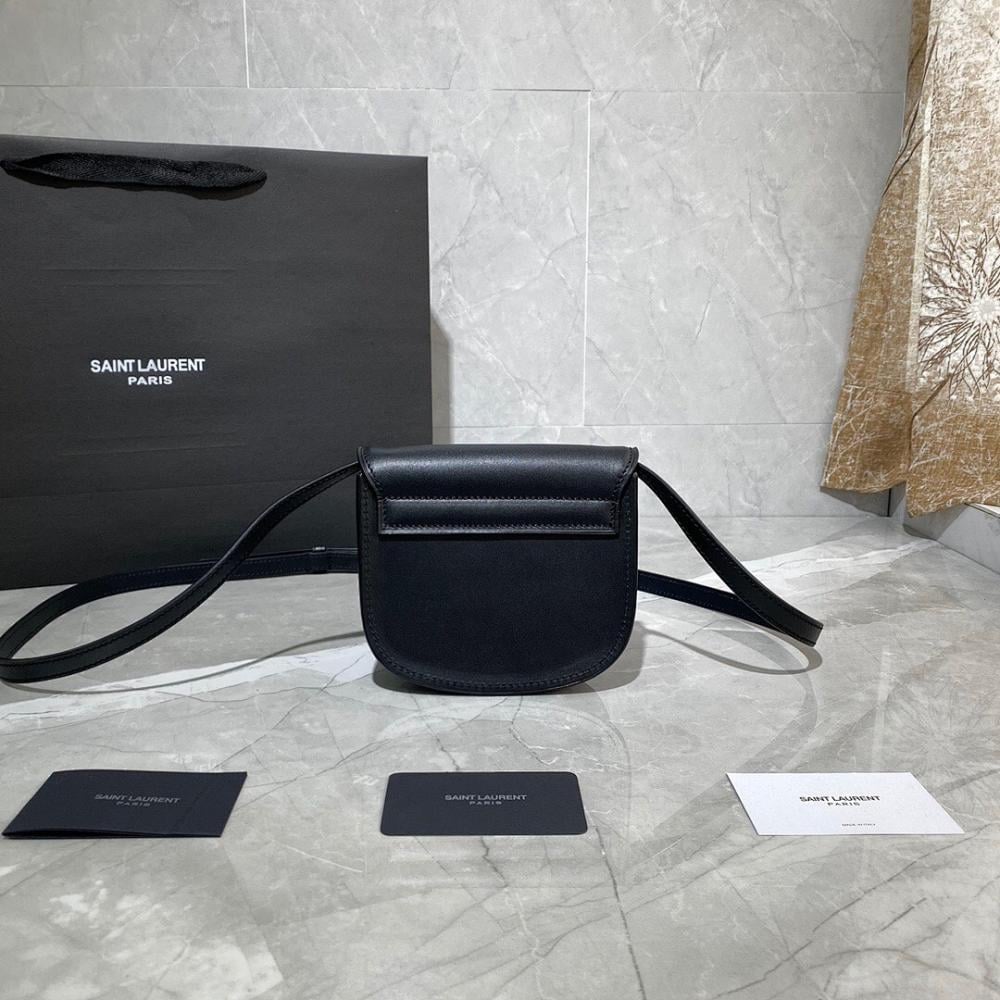Elegant Stylish Gold Calfskin Bag ??Limited Edition