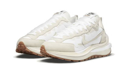 Nike Vaporwaffle Sacai Sail Gum - high-performance athletic footwear with advanced cushioning